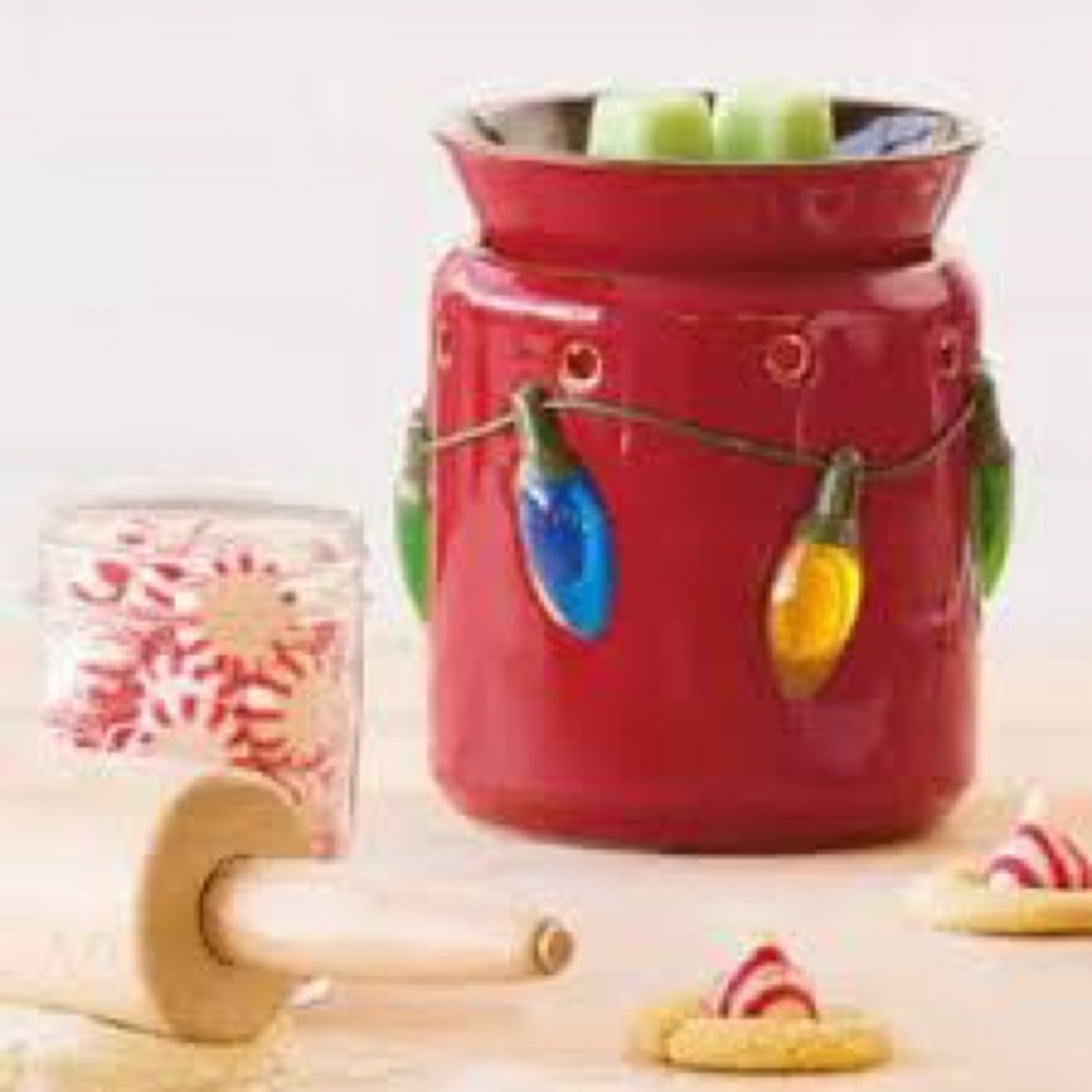 Scentsy Holiday Lights Full-size Warmer